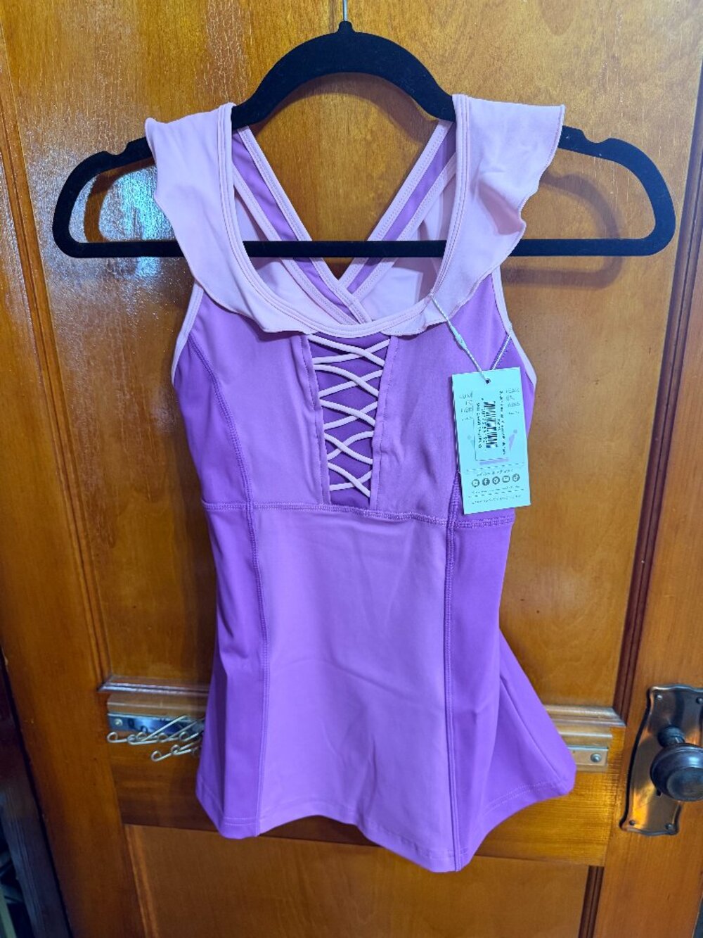 BNWT - Crowned Athletics Golden Dreamer Tank (XS)